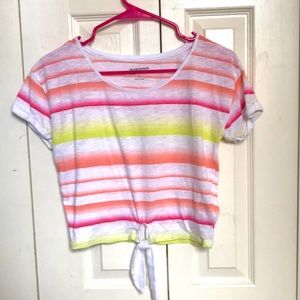 Cute Women’s Tied Tee